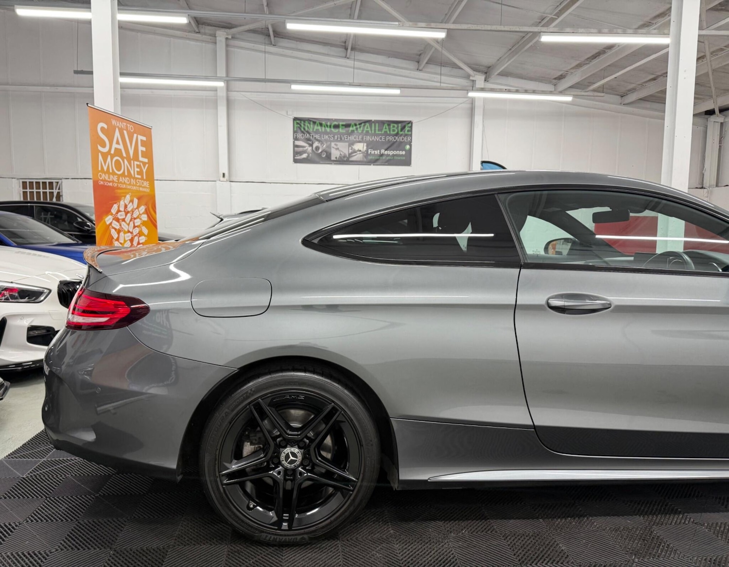 Used Mercedes-Benz C Class 2019 for sale - 76976413: Photo 65