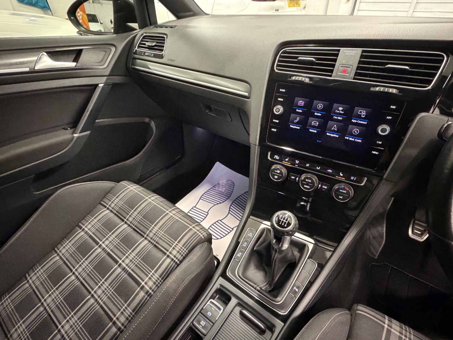 Used Volkswagen Golf 2017 for sale - 78036278: Photo 47