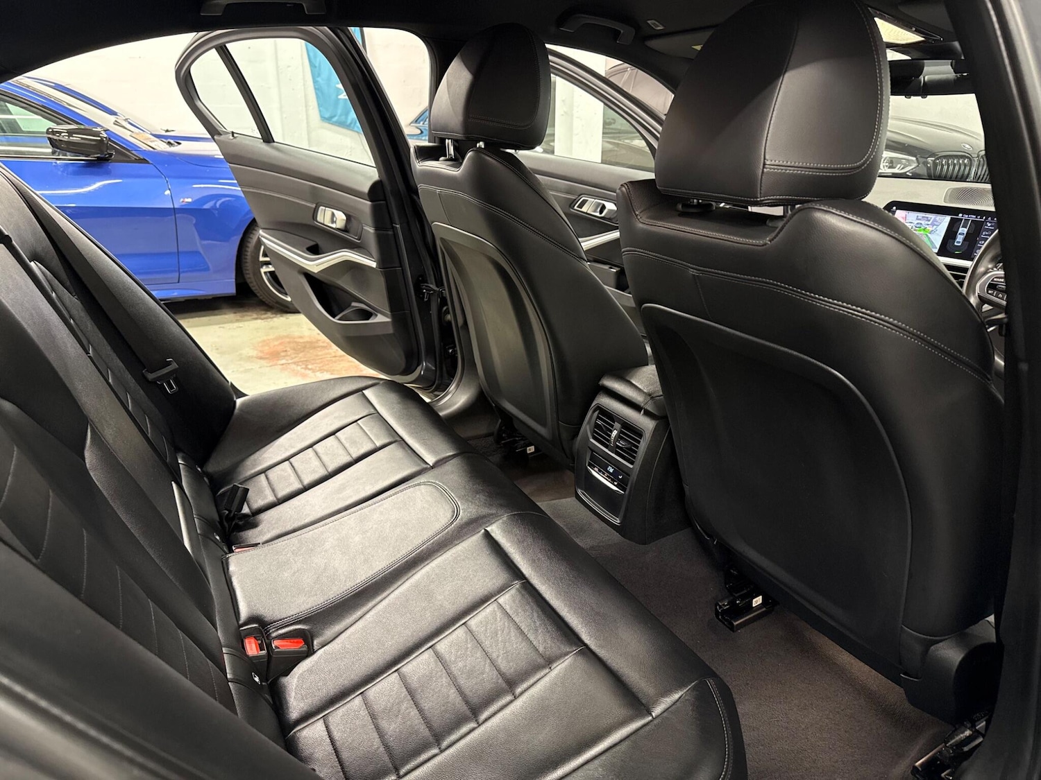 Used BMW 3 Series 2019 for sale - 76975804: Photo 52