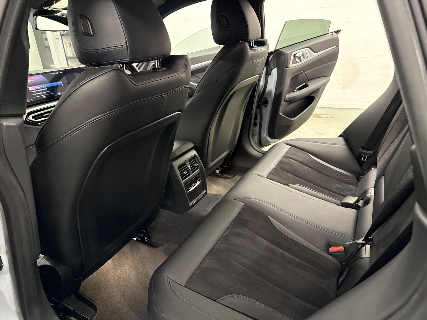 Used BMW i4 2022 for sale - 76550023: Photo 55