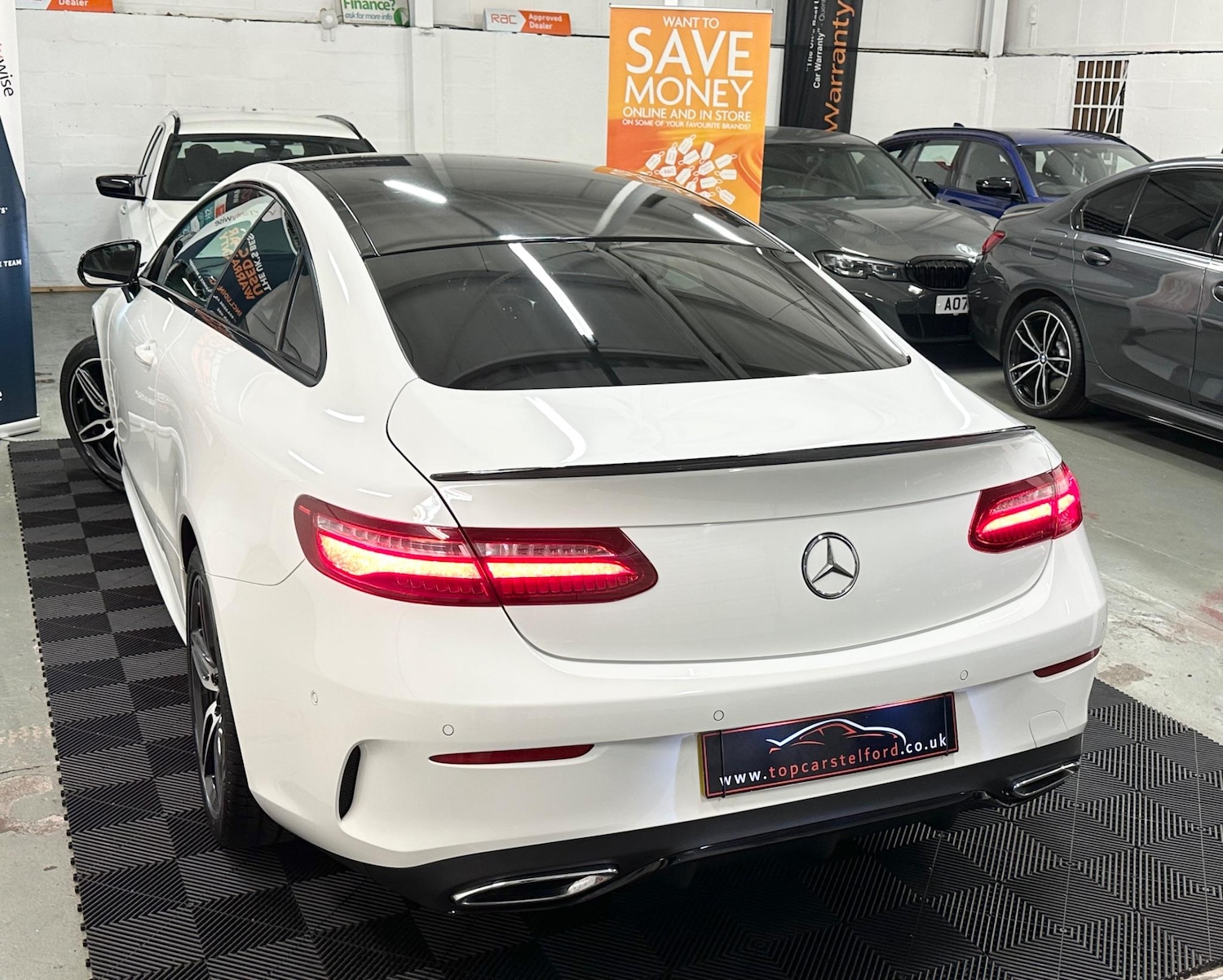 Used Mercedes-Benz E Class for sale - 77306199: Photo 25