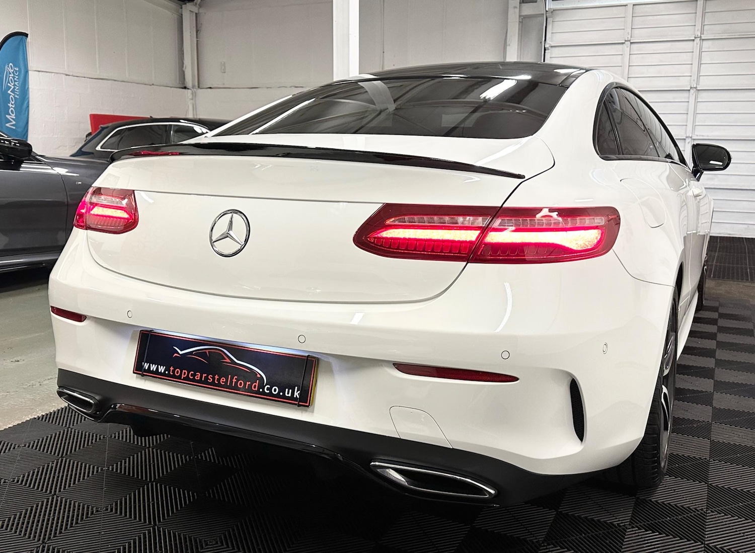 Used Mercedes-Benz E Class for sale - 77306199: Photo 30