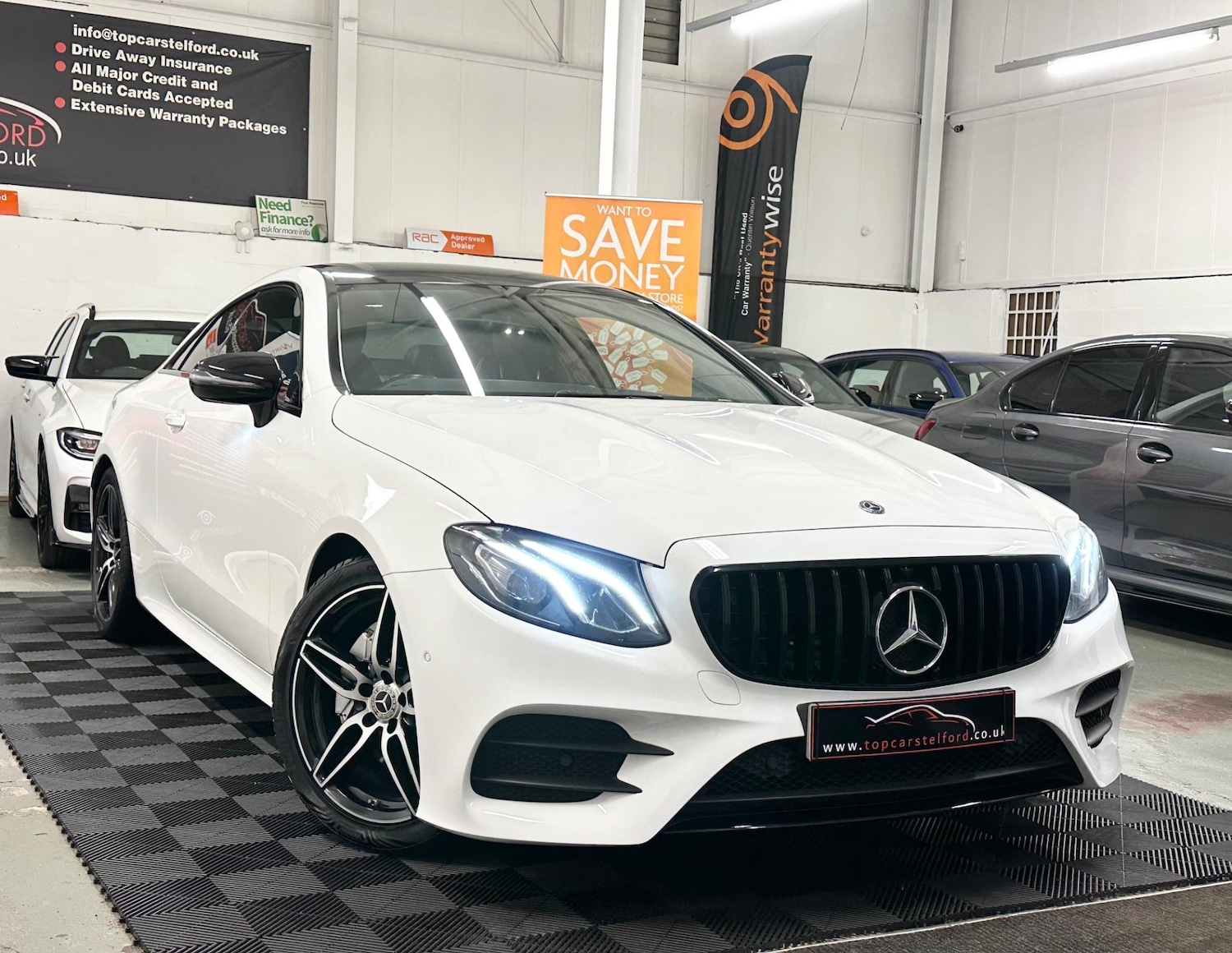 Used Mercedes-Benz E Class for sale - 77306199: Photo 32