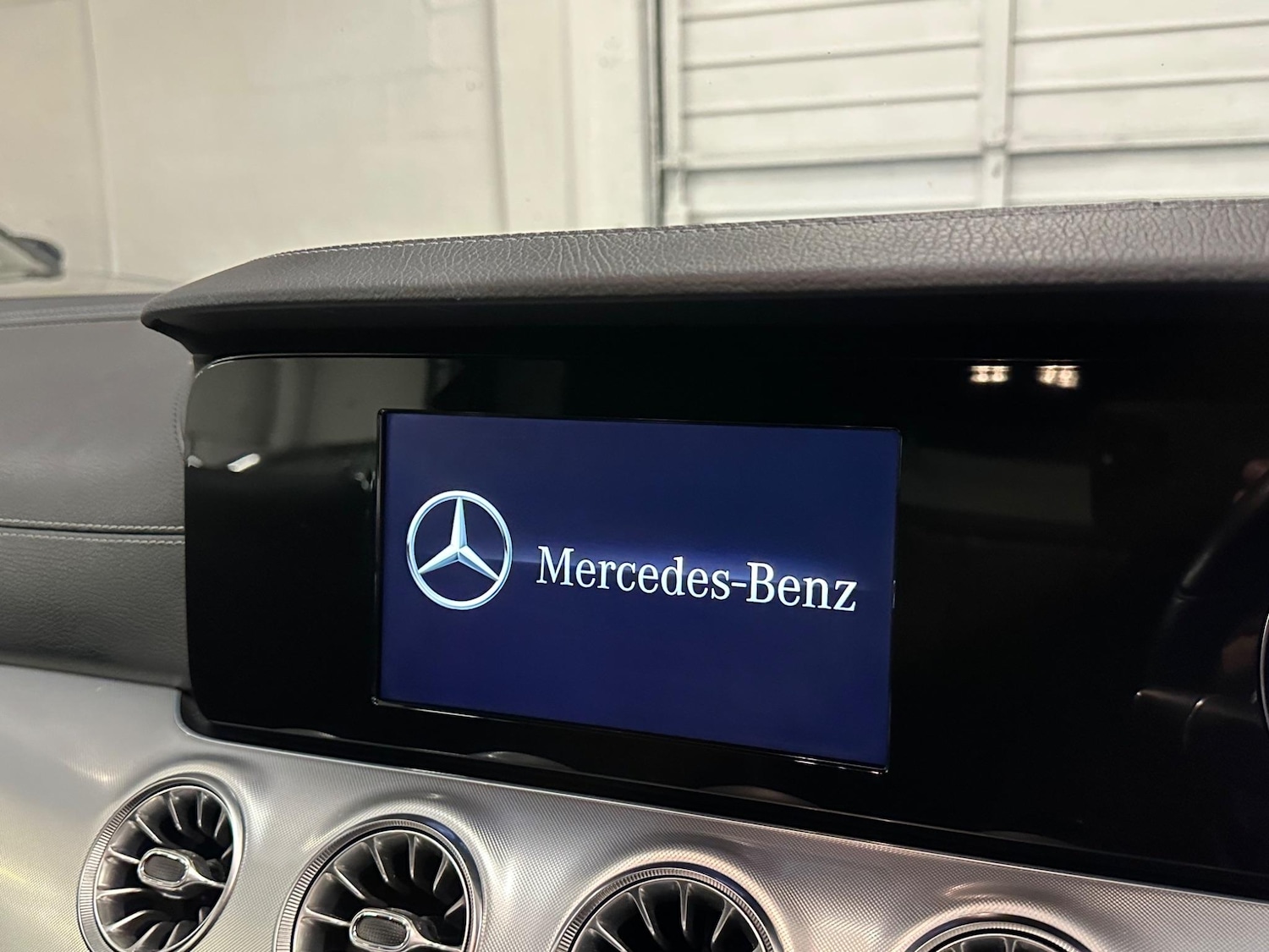 Used Mercedes-Benz E Class for sale - 77306199: Photo 37