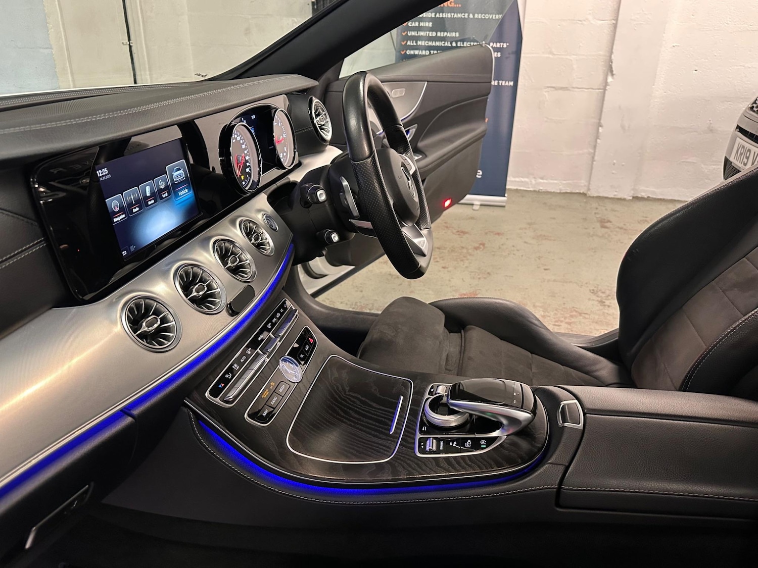 Used Mercedes-Benz E Class for sale - 77306199: Photo 38