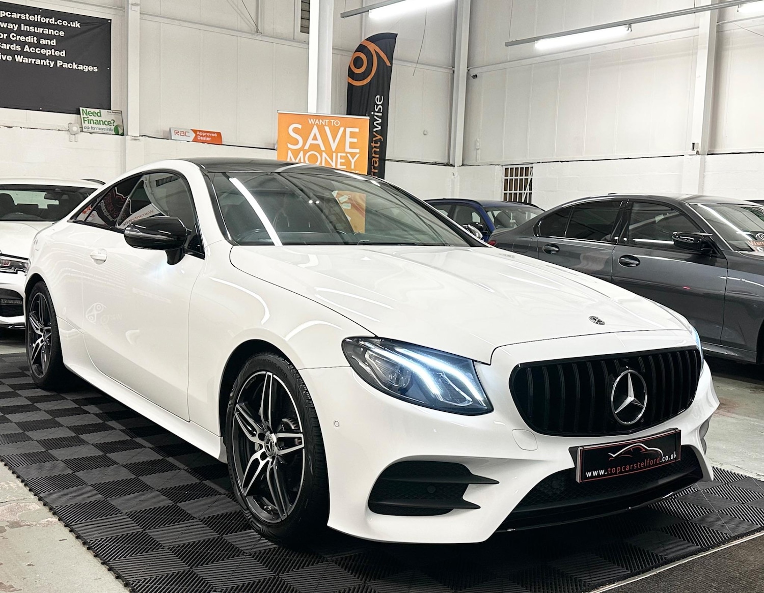 Used Mercedes-Benz E Class for sale - 77306199: Photo 72