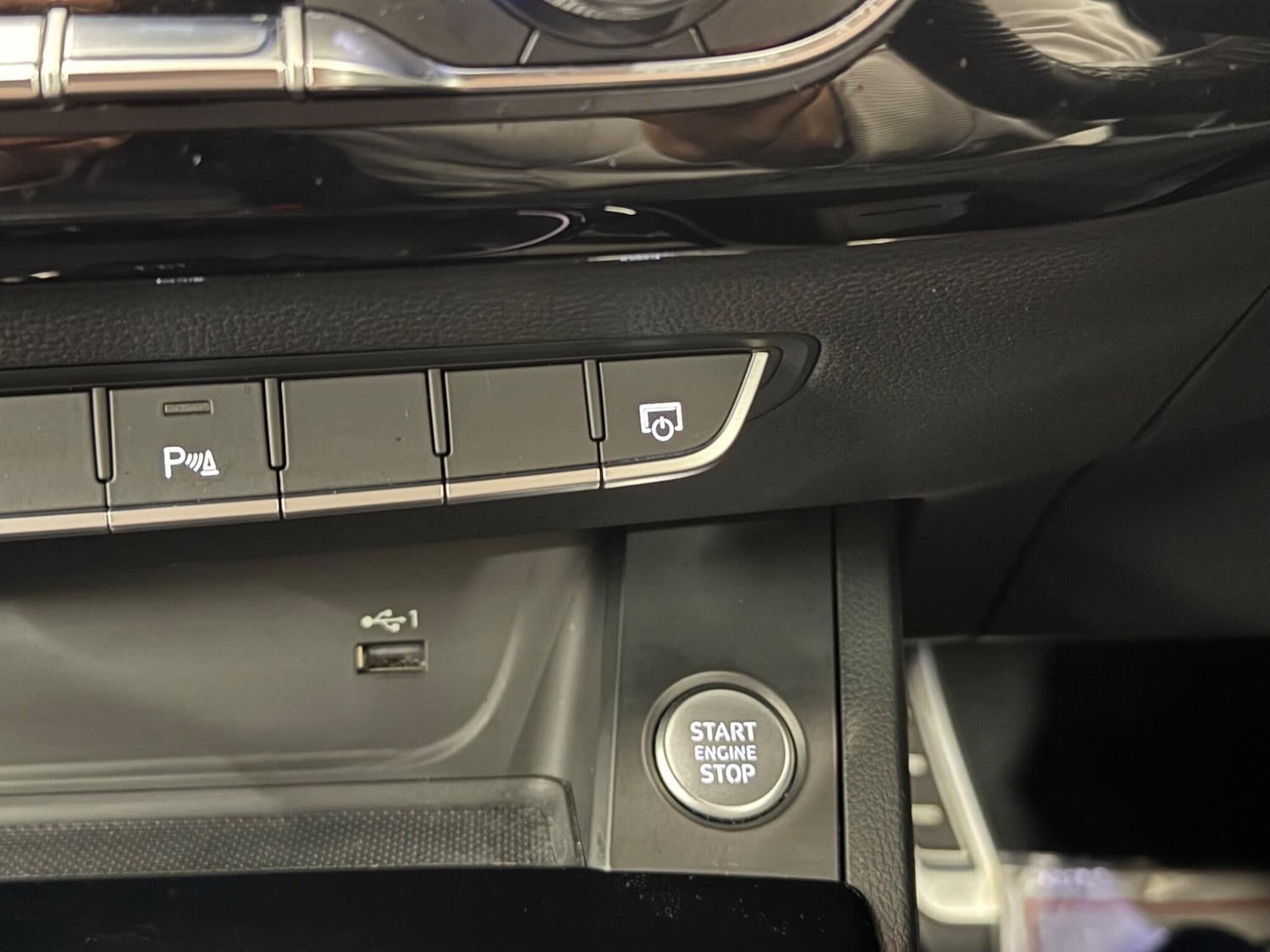 Used Audi A4 Avant 2021 for sale - 77067249: Photo 67