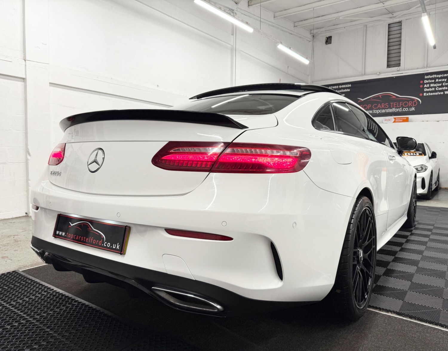 Used Mercedes-Benz E Class 2018 for sale - 76632841: Photo 34