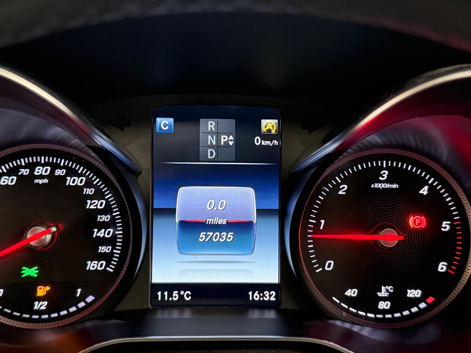 Used Mercedes-Benz C Class 2018 for sale - 76549090: Photo 26