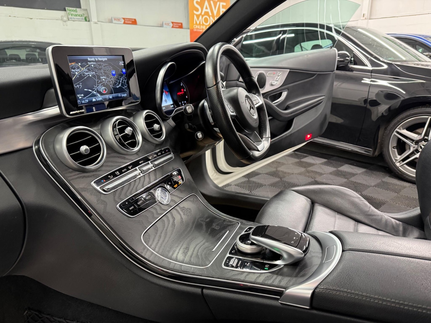 Used Mercedes-Benz C Class 2018 for sale - 76549090: Photo 31