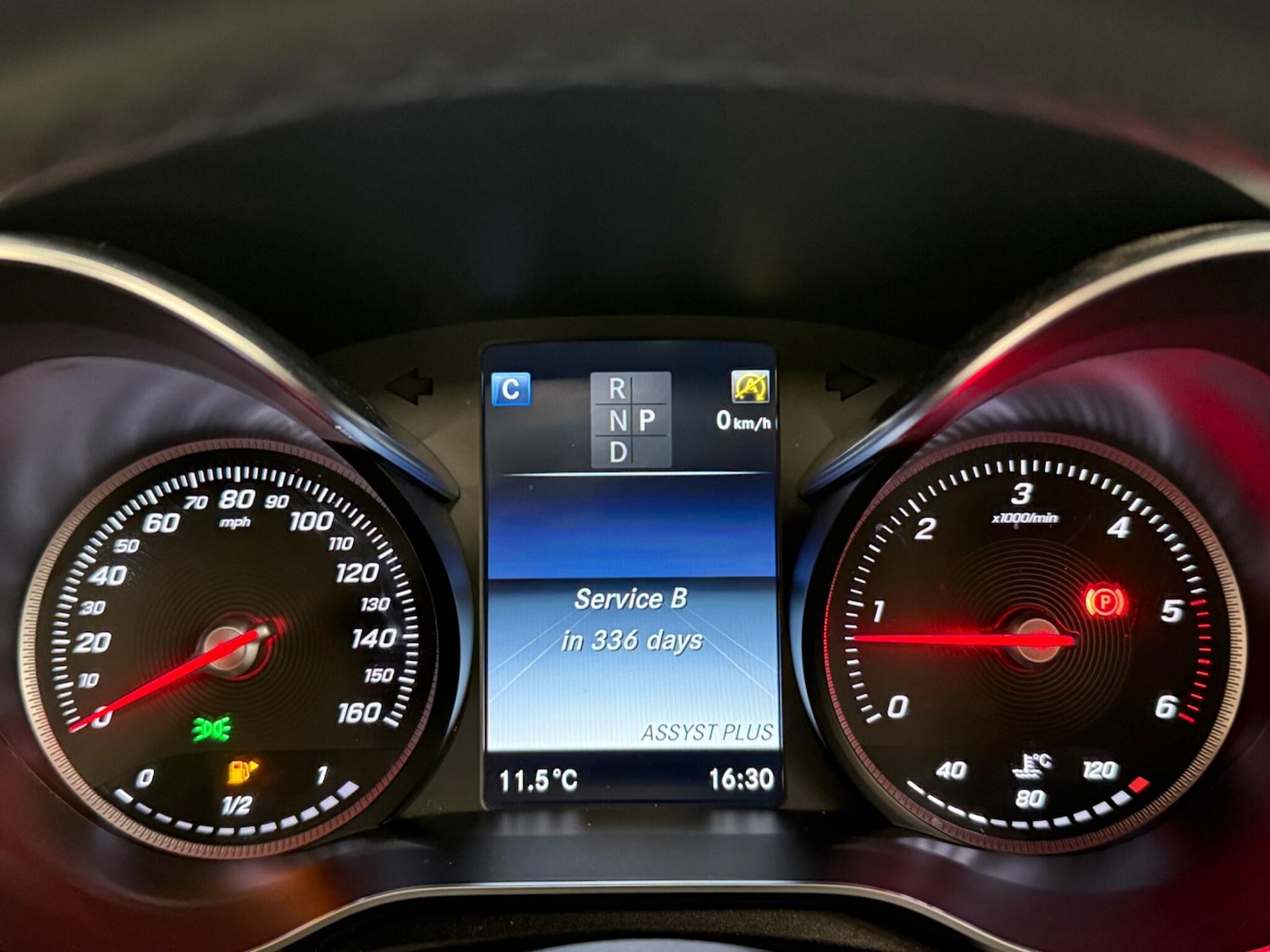 Used Mercedes-Benz C Class 2018 for sale - 76549090: Photo 40