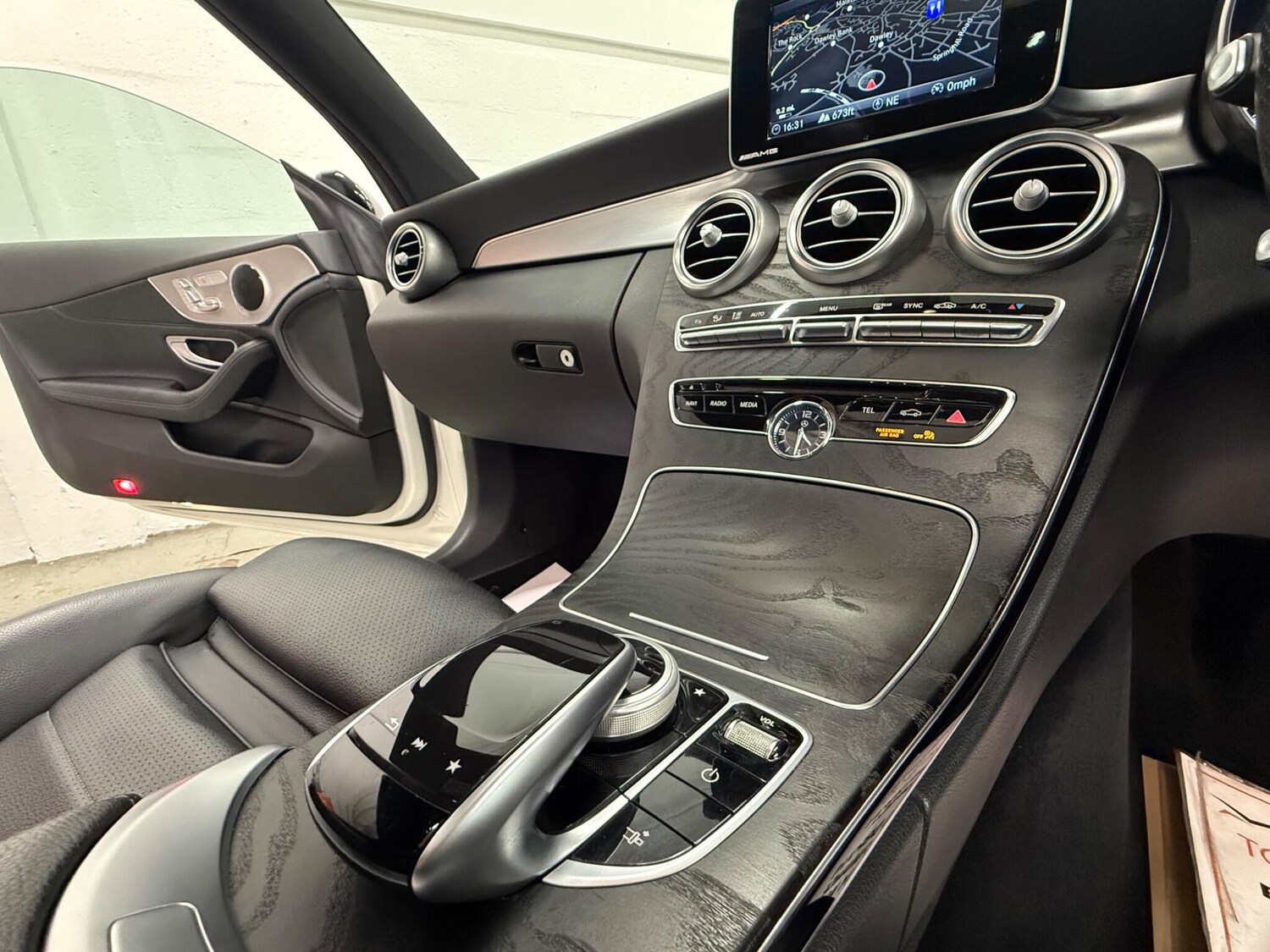 Used Mercedes-Benz C Class 2018 for sale - 76549090: Photo 47