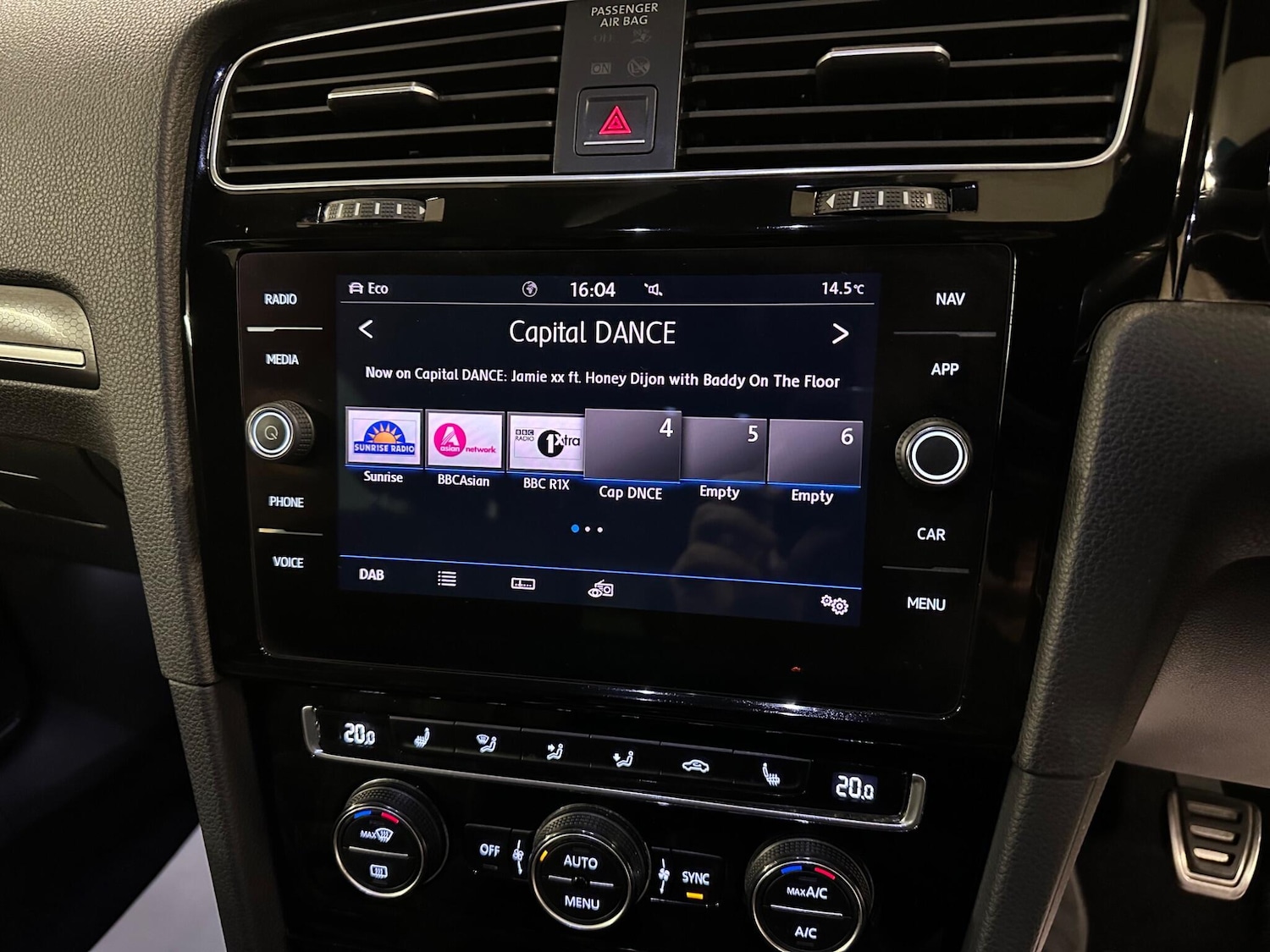 Used Volkswagen Golf 2018 for sale - 77722612: Photo 30