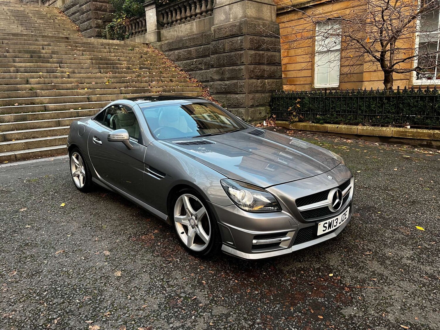 Used Mercedes-Benz SLK 2013 for sale - 77128577: Photo 30
