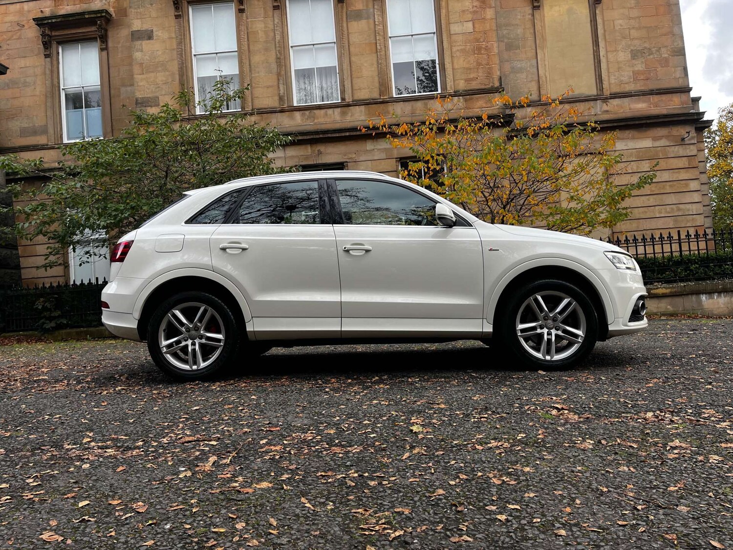 Used Audi Q3 2012 for sale - 77128549: Photo 6