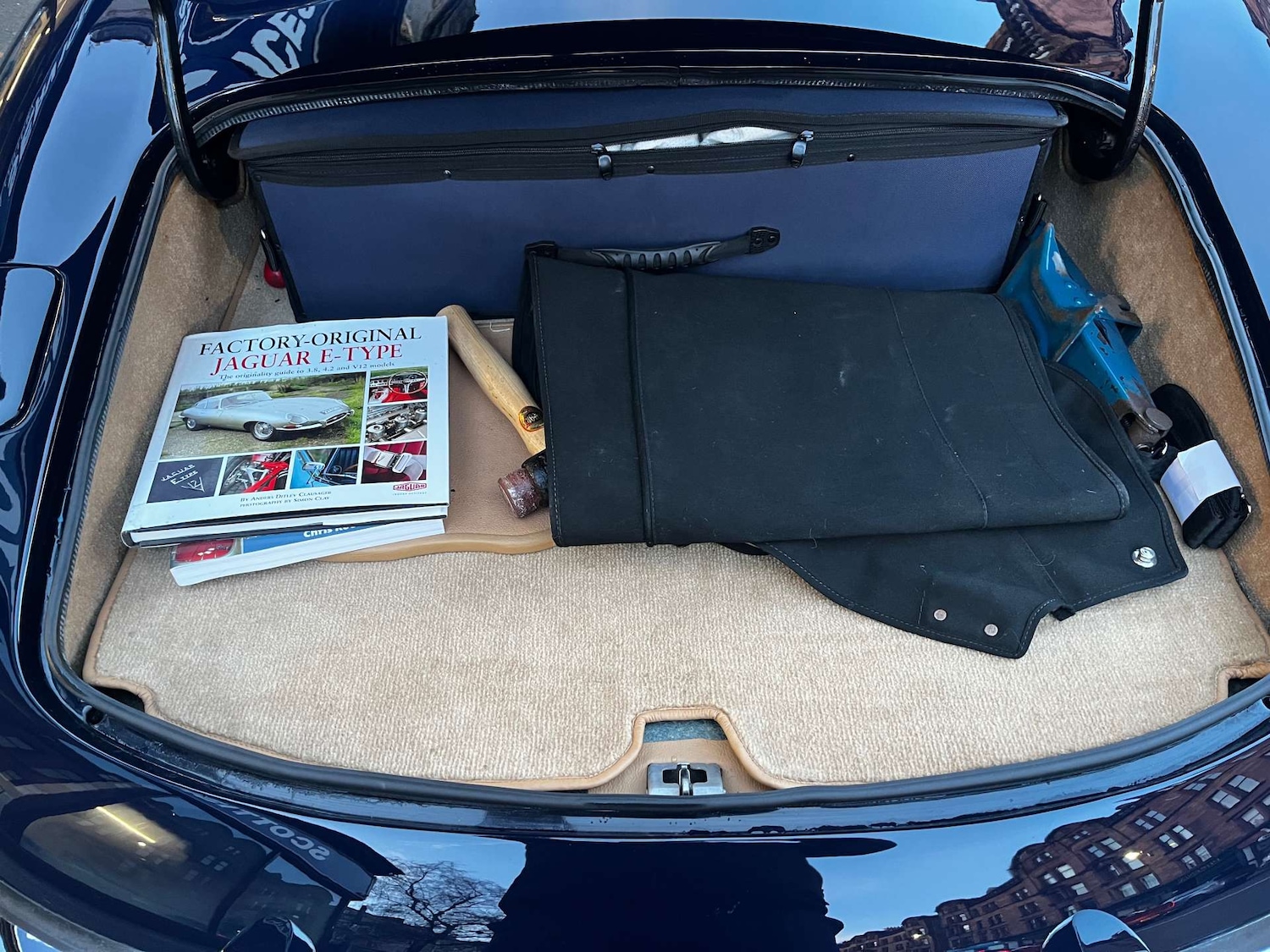 Used Jaguar E-Type 1972 for sale - 77128595: Photo 19