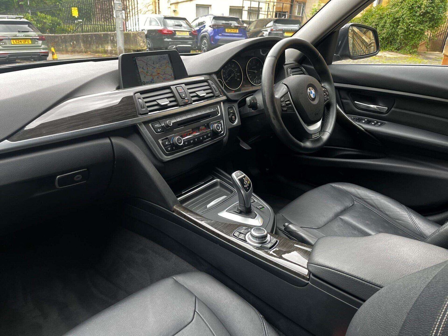 Used BMW 3 Series 2014 for sale - 76462077: Photo 28