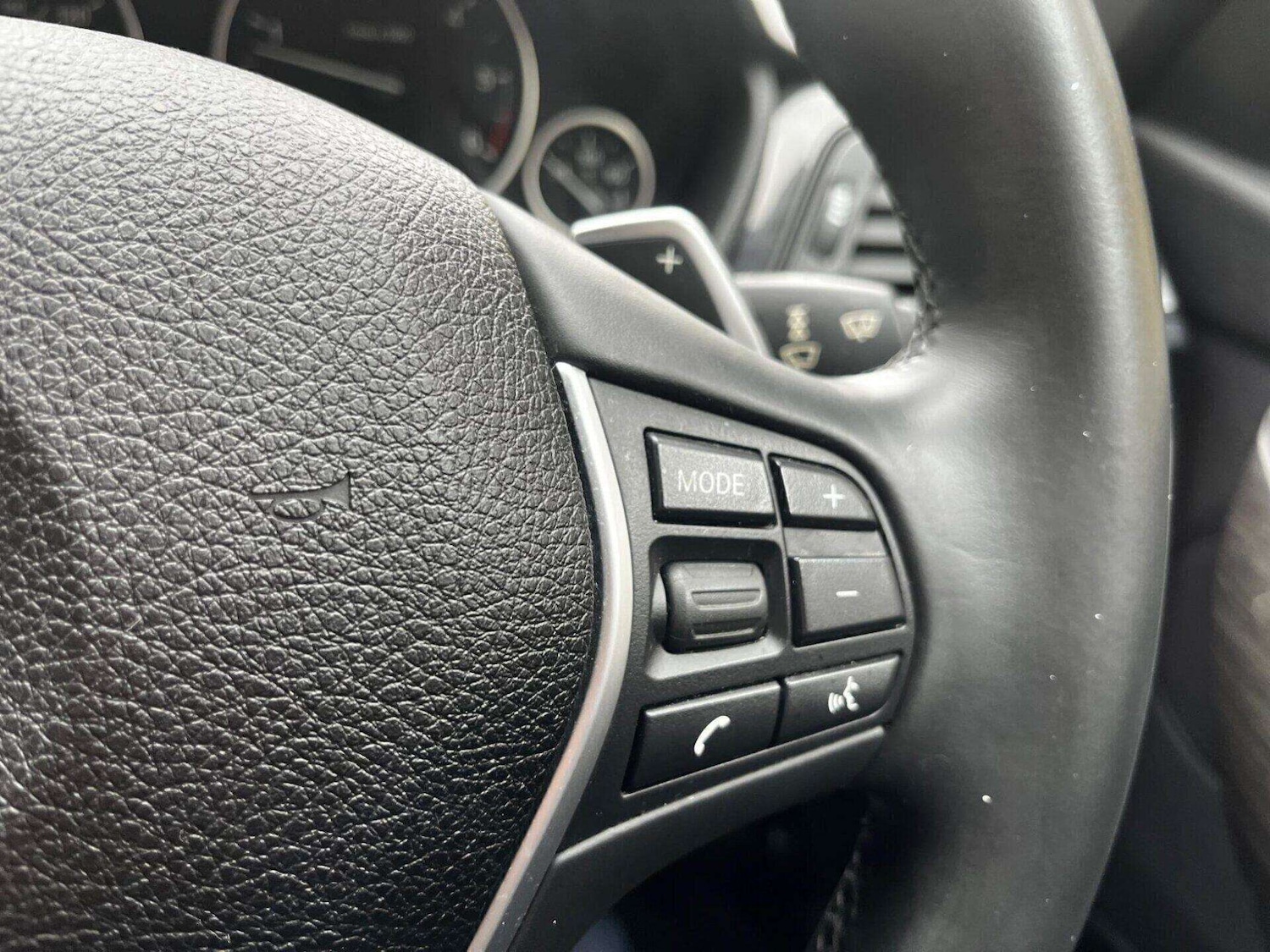 Used BMW 3 Series 2014 for sale - 76462077: Photo 44