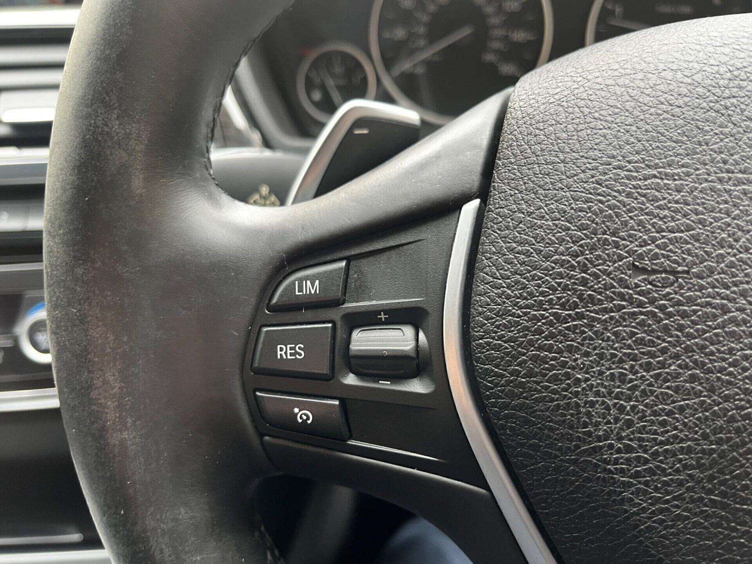 Used BMW 3 Series 2014 for sale - 76462077: Photo 45