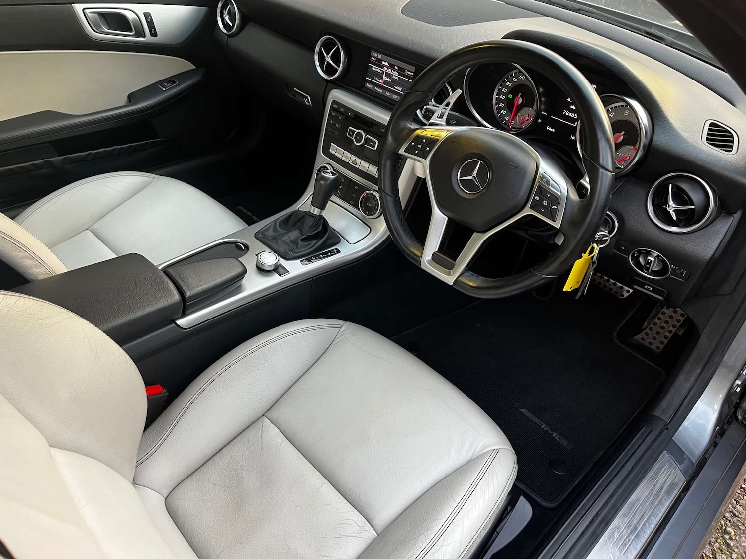 Used Mercedes-Benz SLK 2013 for sale - 76554476: Photo 12