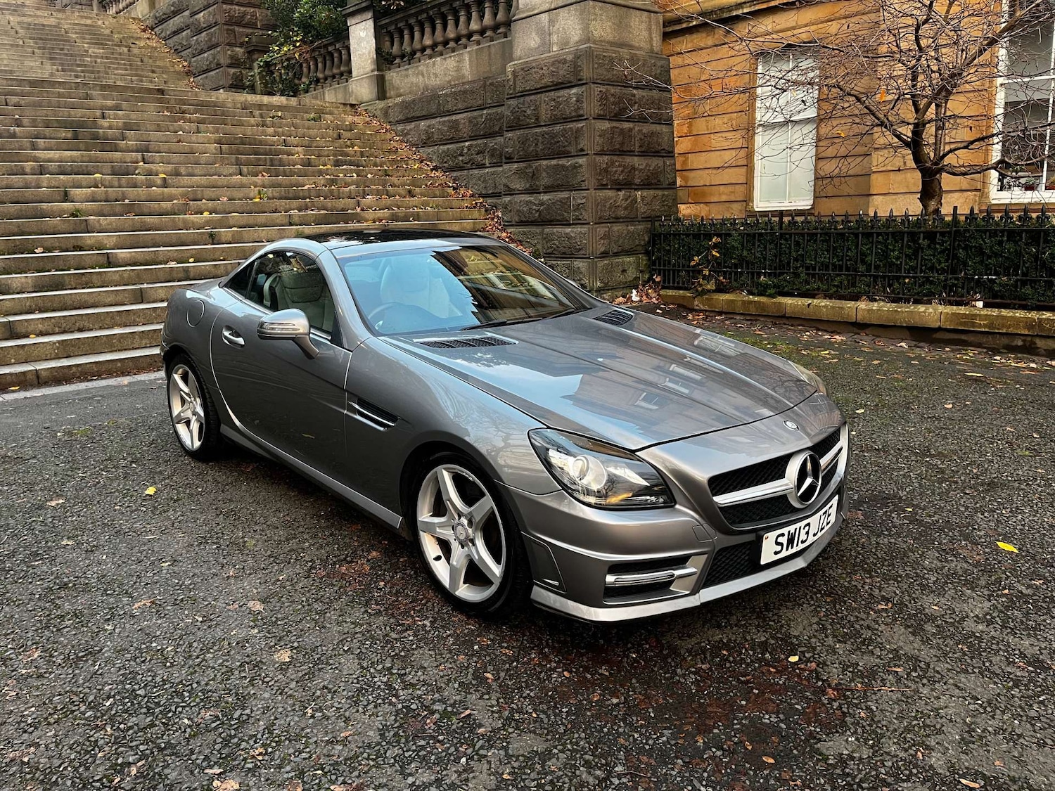 Used Mercedes-Benz SLK 2013 for sale - 76554476: Photo 30