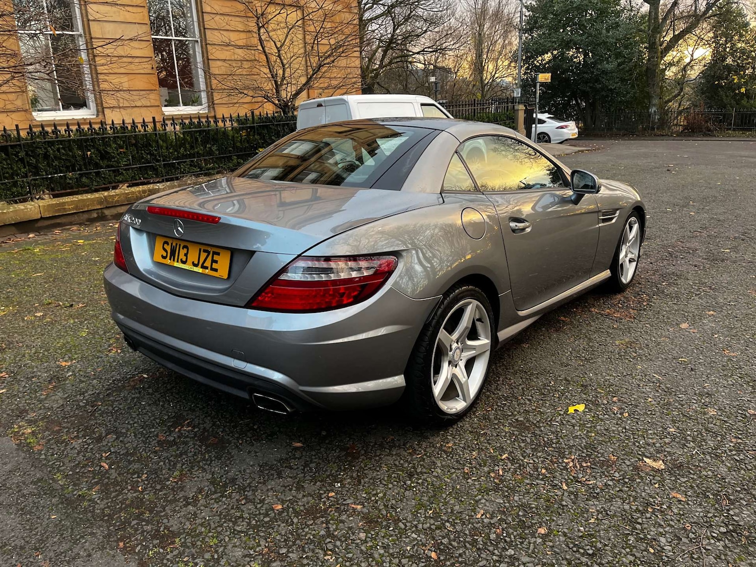 Used Mercedes-Benz SLK 2013 for sale - 76554476: Photo 32