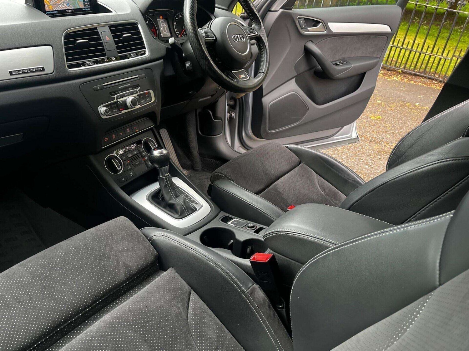 Used Audi Q3 2016 for sale - 76462110: Photo 38