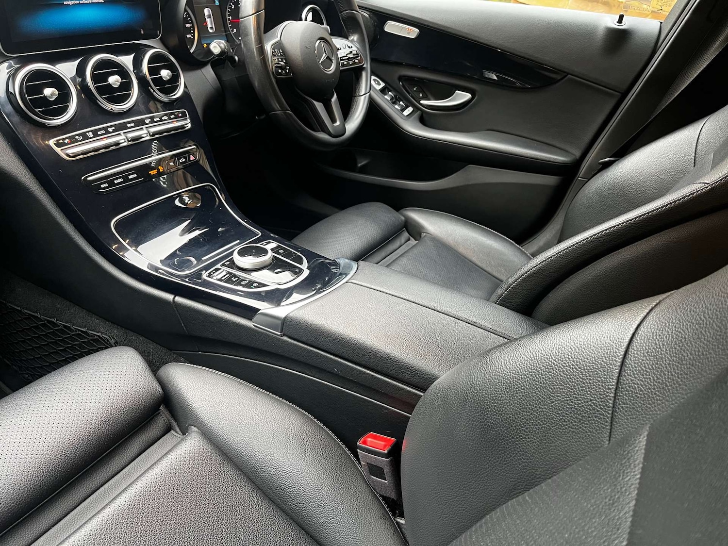 Used Mercedes-Benz C Class 2019 for sale - 76462082: Photo 15