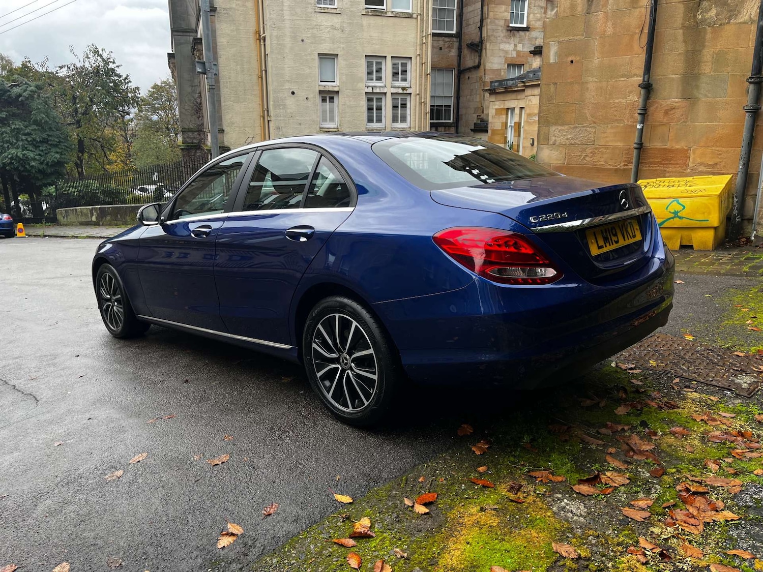 Used Mercedes-Benz C Class 2019 for sale - 76462082: Photo 3