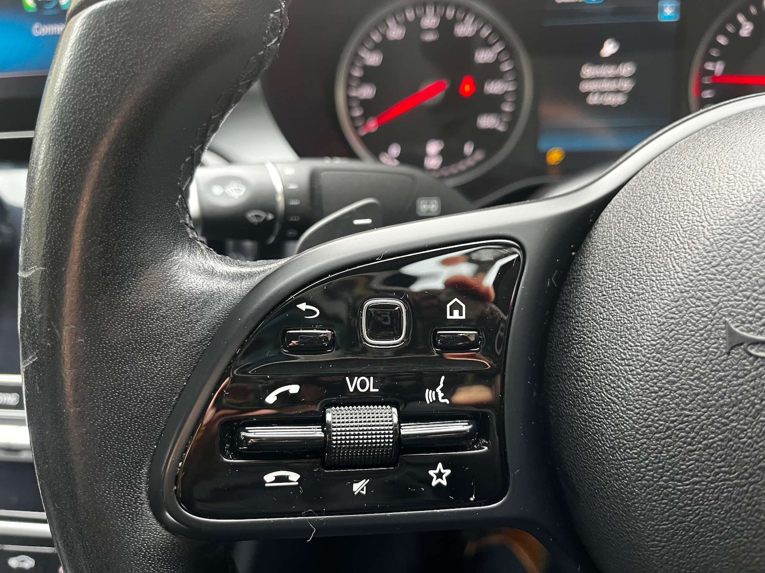 Used Mercedes-Benz C Class 2019 for sale - 76462082: Photo 38