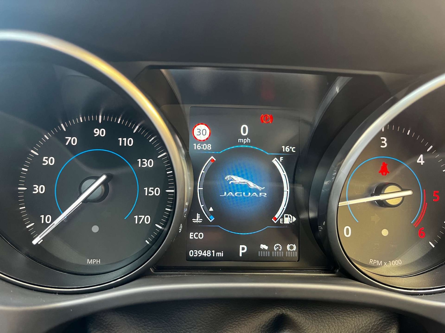 Used Jaguar F-Pace 2017 for sale - 76462011: Photo 60