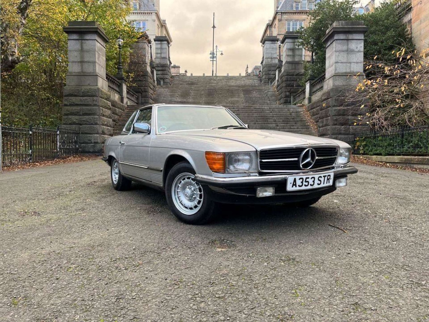 Used Mercedes-Benz 280 SL 1984 for sale - 76462114: Photo 10