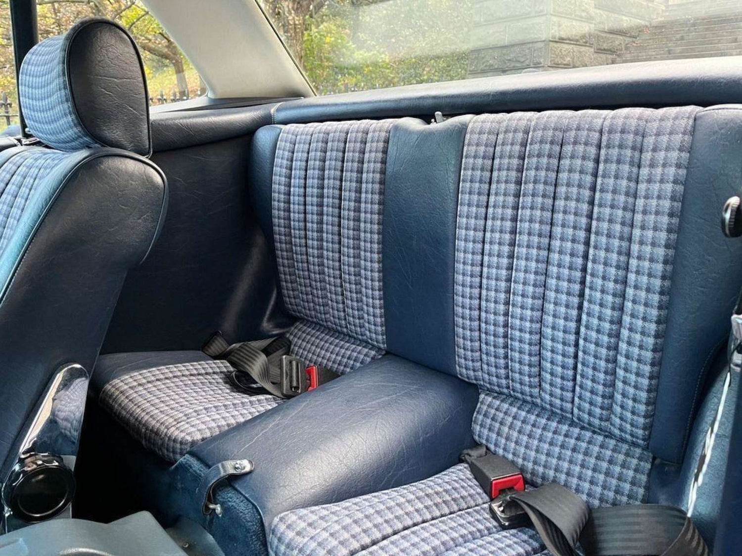 Used Mercedes-Benz 280 SL 1984 for sale - 76462114: Photo 23