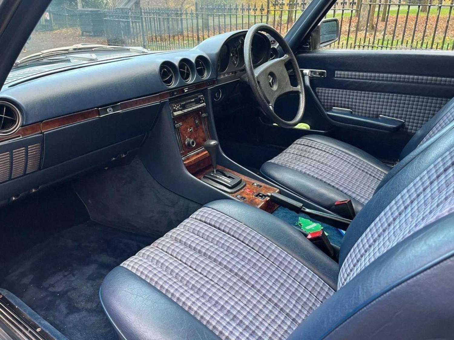 Used Mercedes-Benz 280 SL 1984 for sale - 76462114: Photo 31