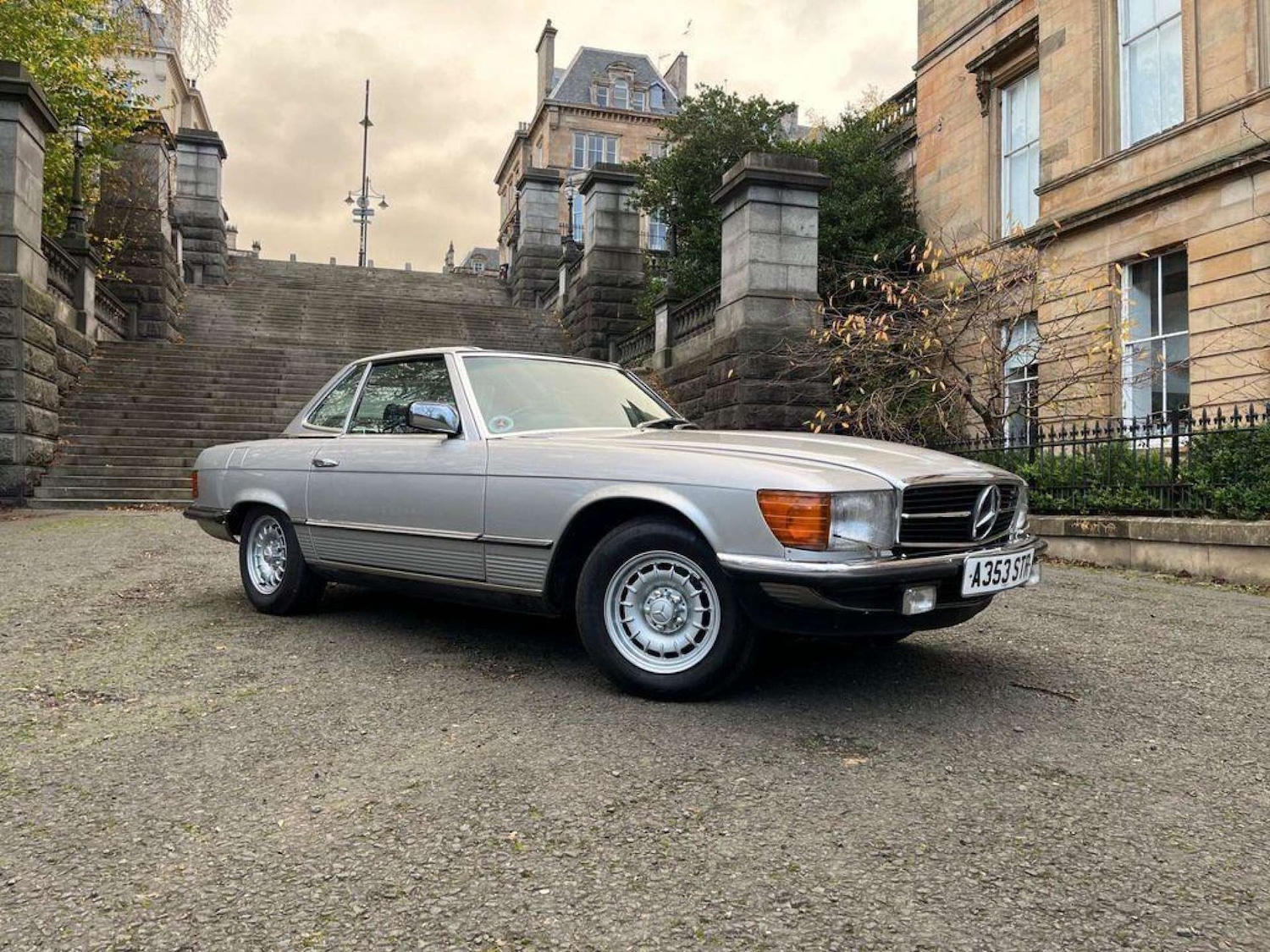 Used Mercedes-Benz 280 SL 1984 for sale - 76462114: Photo 6