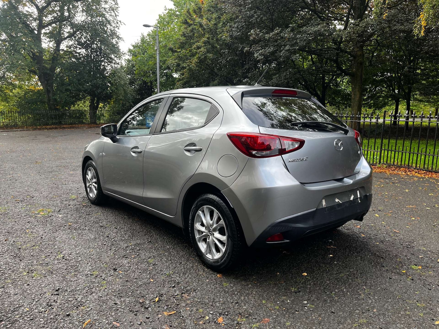 Used Mazda Mazda2 2016 for sale - 76462007: Photo 3