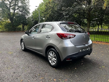 Used Mazda Mazda2 2016 for sale - 76462007: Photo