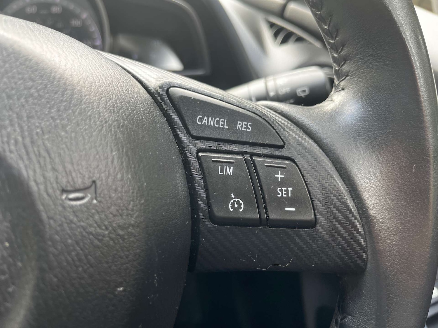 Used Mazda Mazda2 2016 for sale - 76462007: Photo 40
