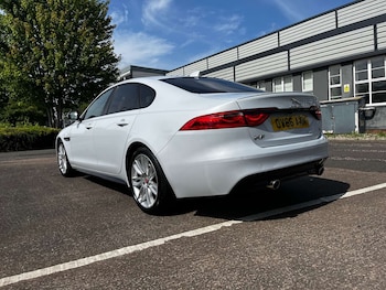 Used Jaguar XF 2017 for sale - 78980485: Photo