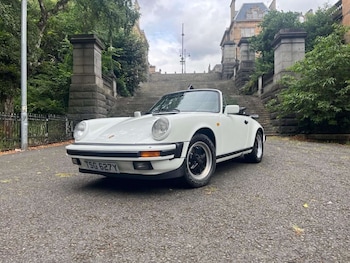 Porsche - 911