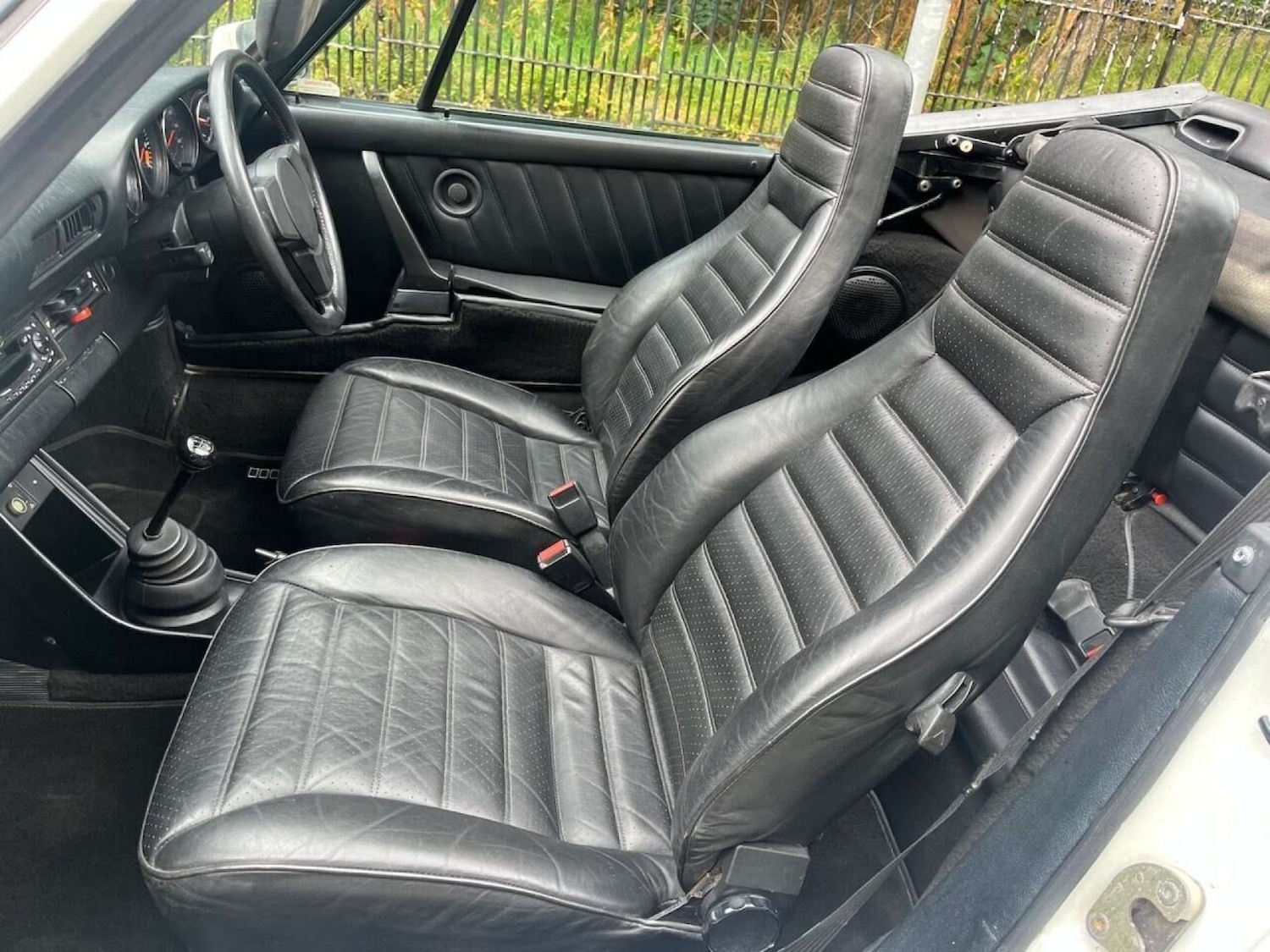 Used Porsche 911 1983 for sale - 76462117: Photo 8