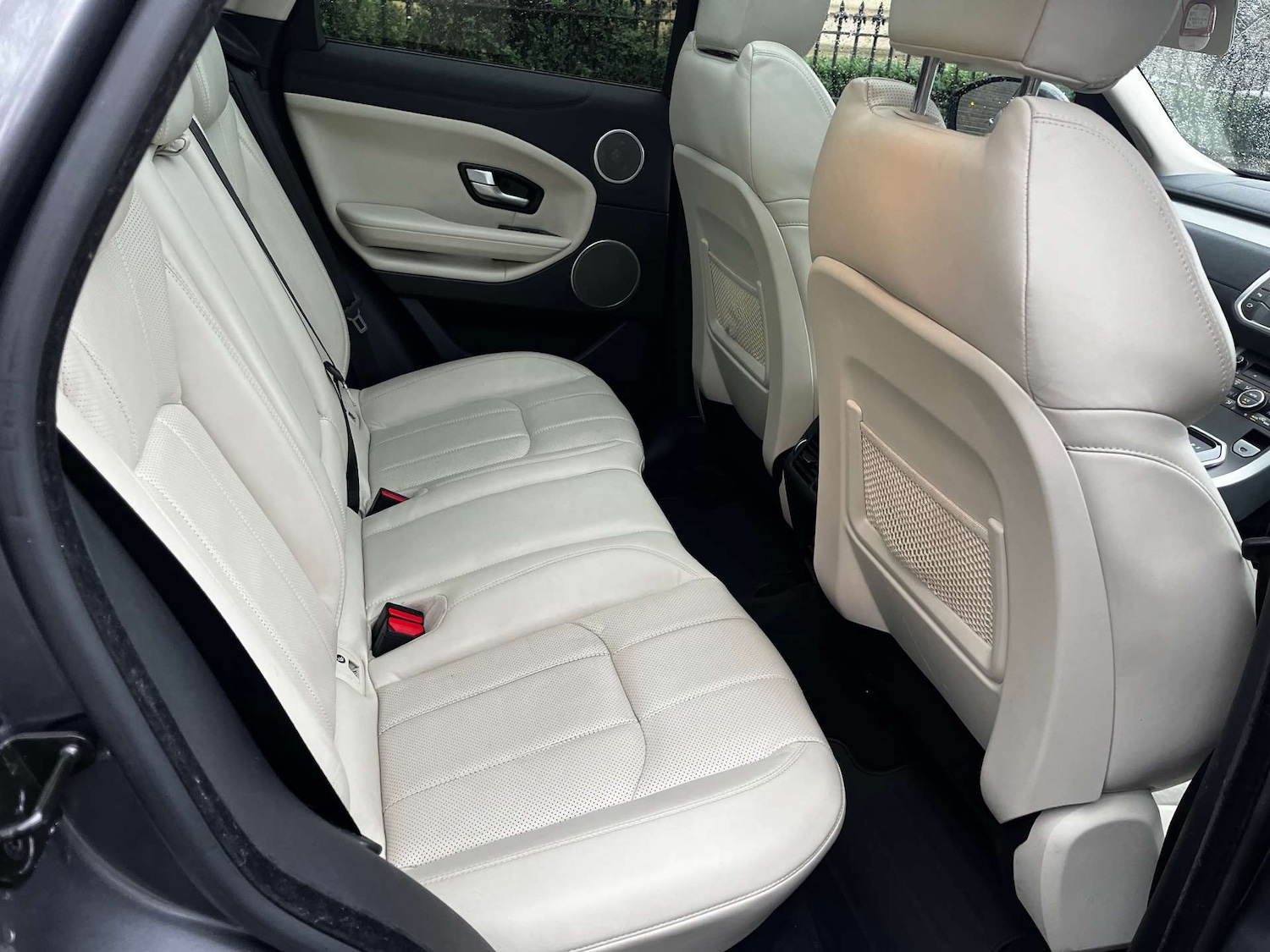 Used Land Rover Range Rover Evoque 2015 for sale - 77618903: Photo 16