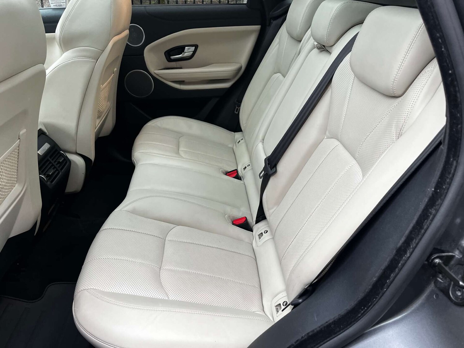 Used Land Rover Range Rover Evoque 2015 for sale - 77618903: Photo 45