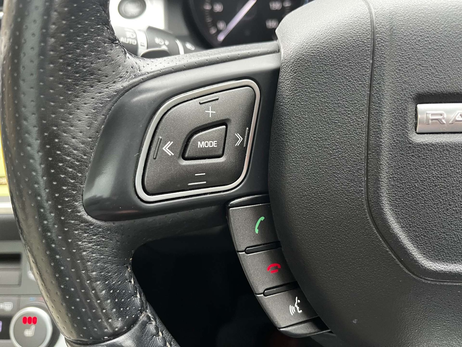 Used Land Rover Range Rover Evoque 2015 for sale - 77618903: Photo 50