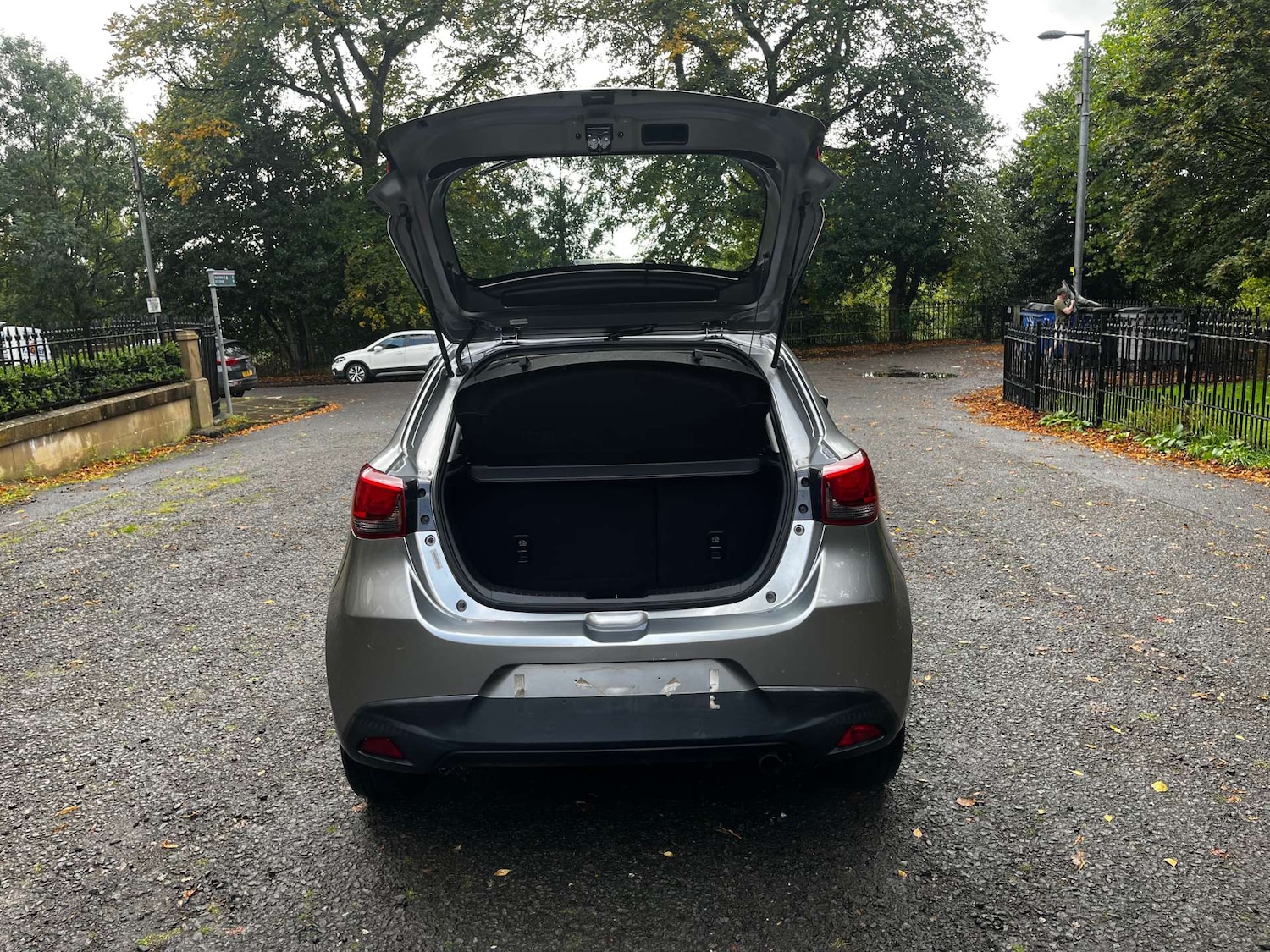 Used Mazda Mazda2 2016 for sale - 77128530: Photo 35