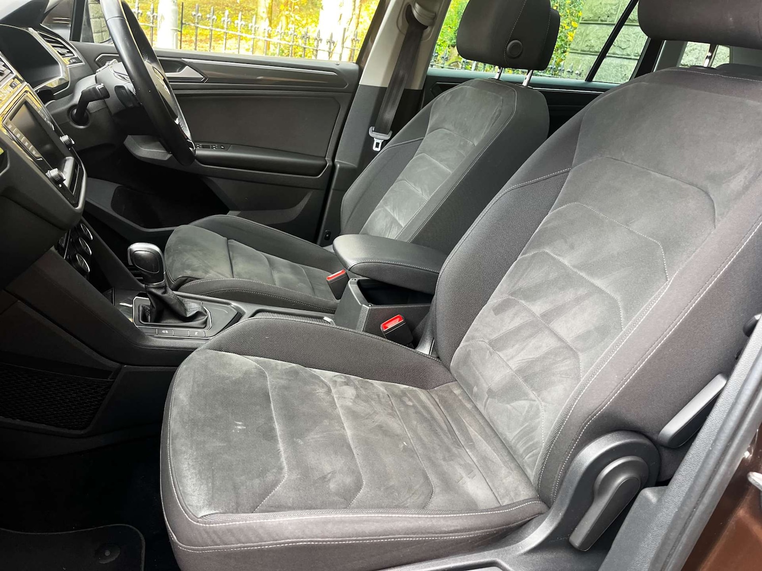 Used Volkswagen Tiguan 2017 for sale - 77128578: Photo 16