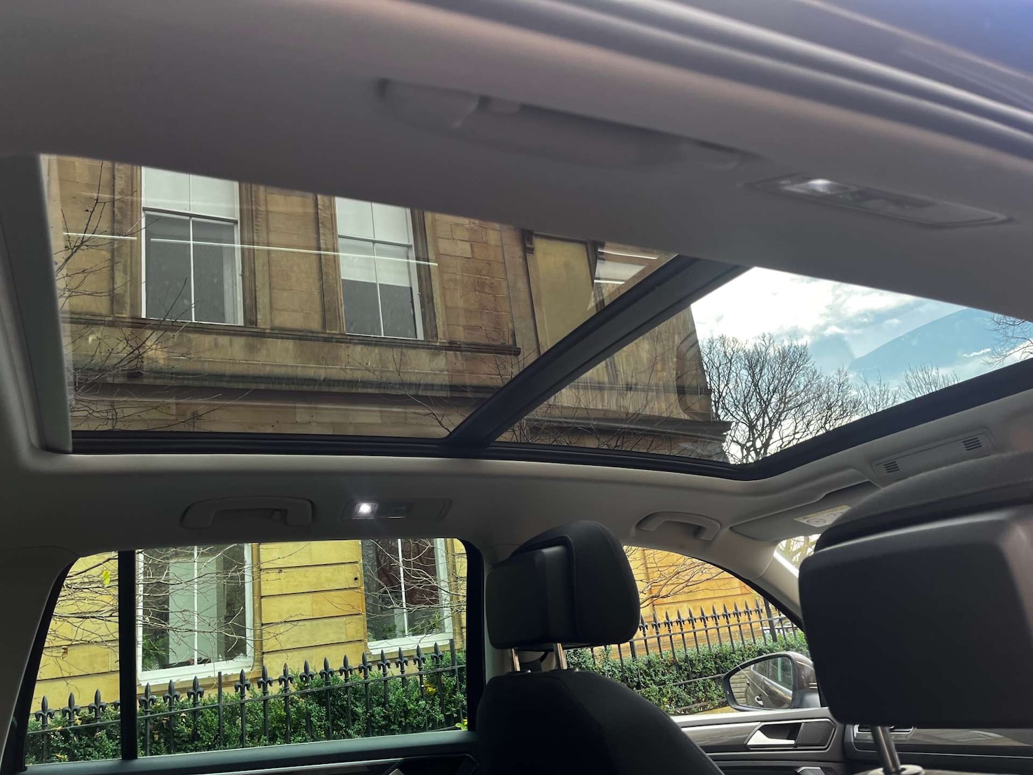 Used Volkswagen Tiguan 2017 for sale - 77128578: Photo 38