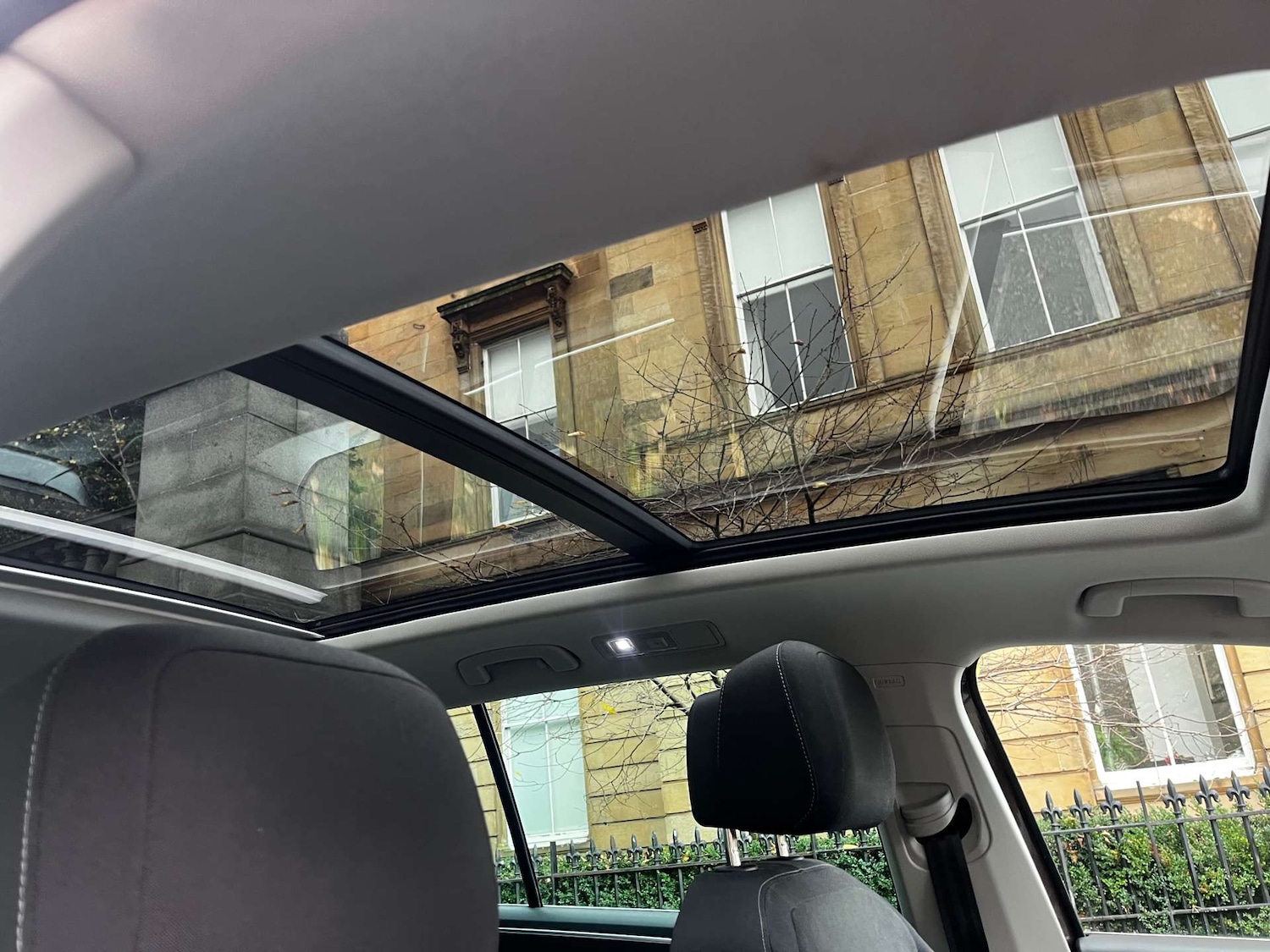 Used Volkswagen Tiguan 2017 for sale - 77128578: Photo 9