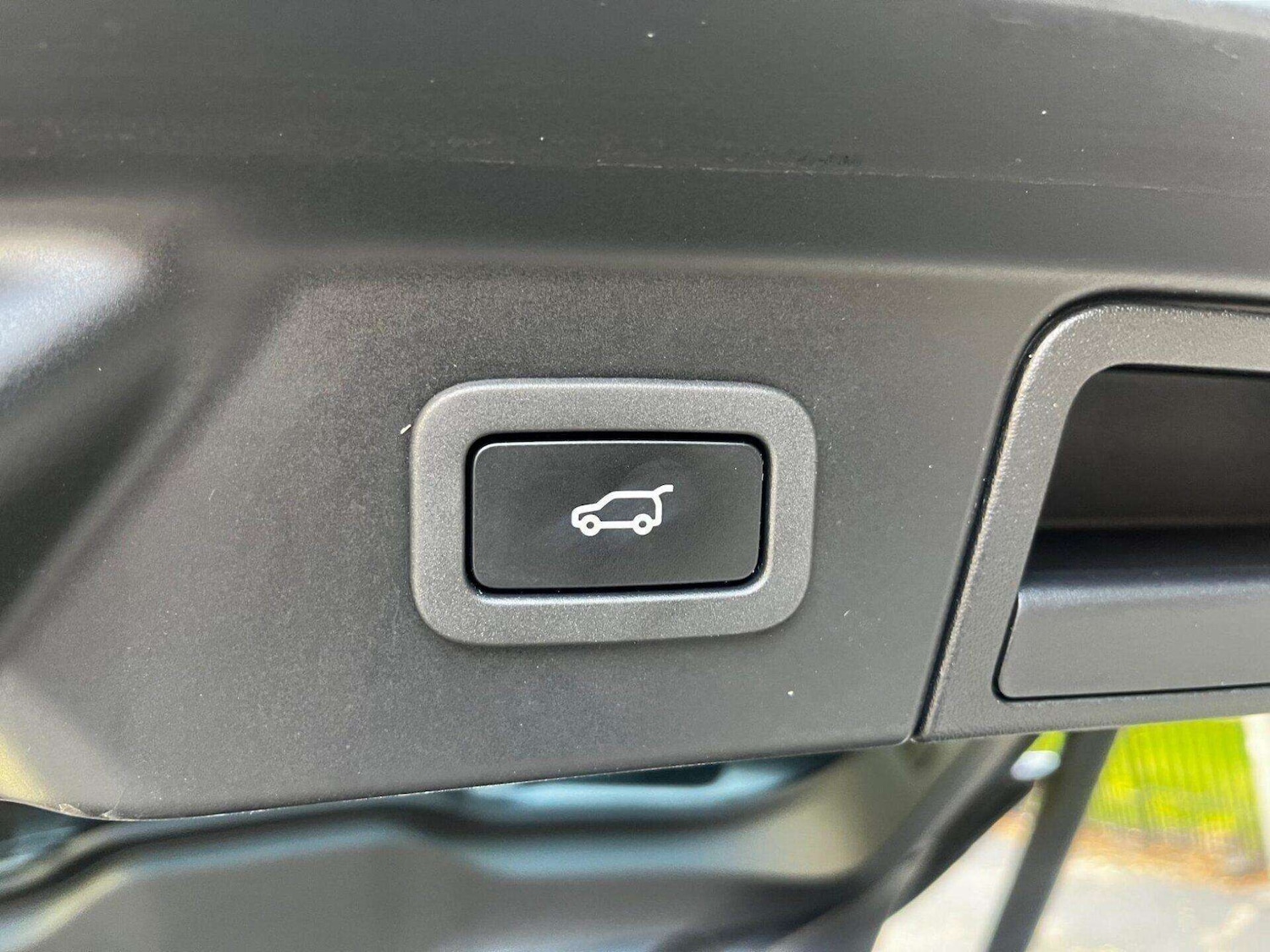 Used Land Rover Range Rover Velar 2017 for sale - 76462076: Photo 48