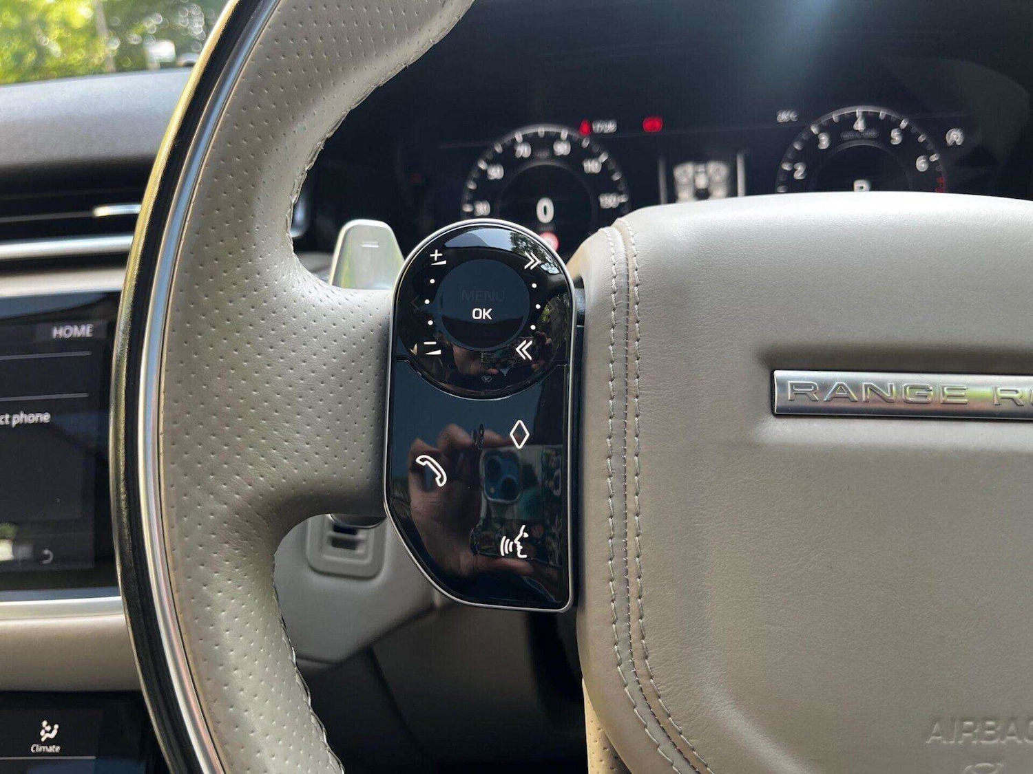 Used Land Rover Range Rover Velar 2017 for sale - 77128523: Photo 21